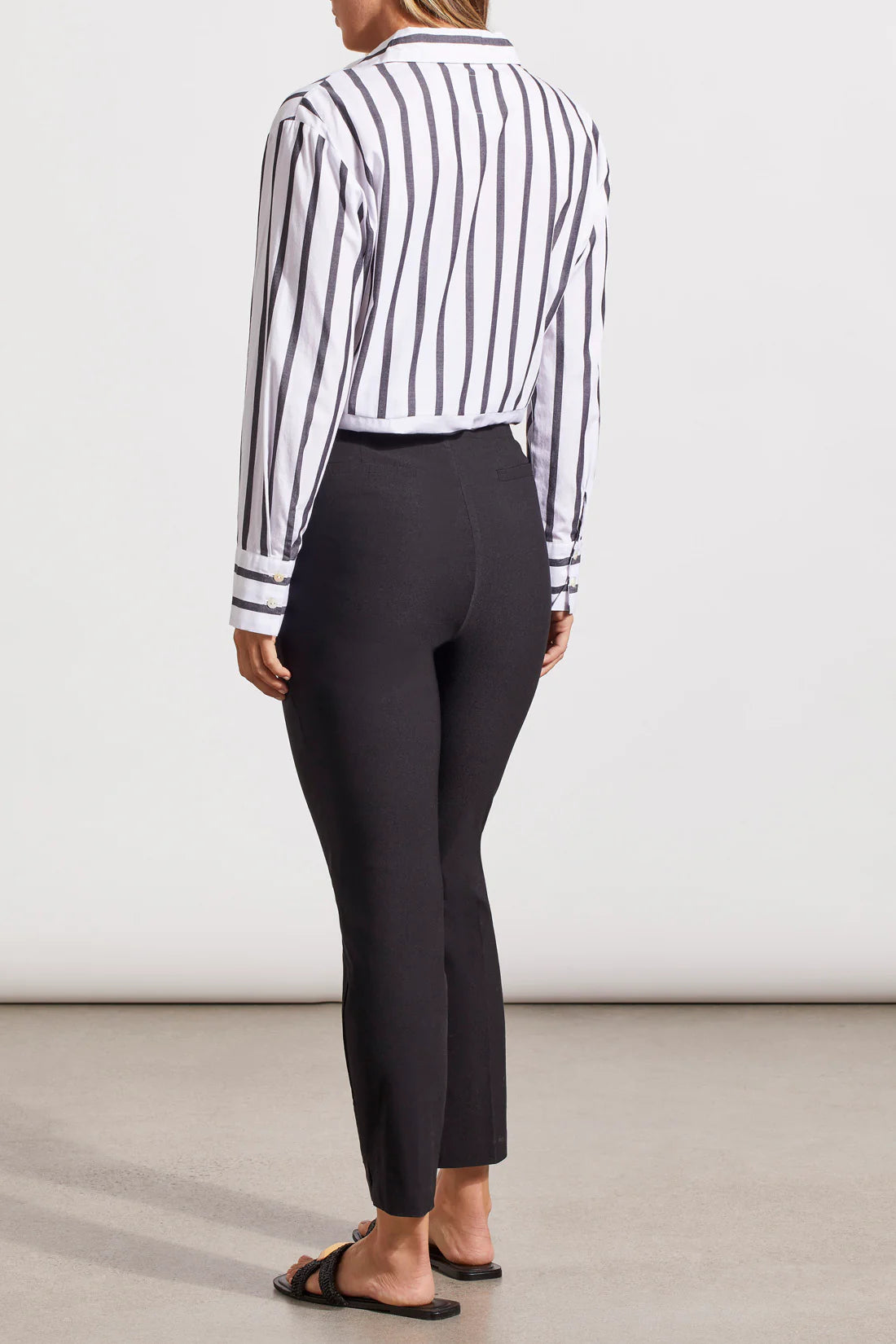 Flatten It Pull On Ankle Pant