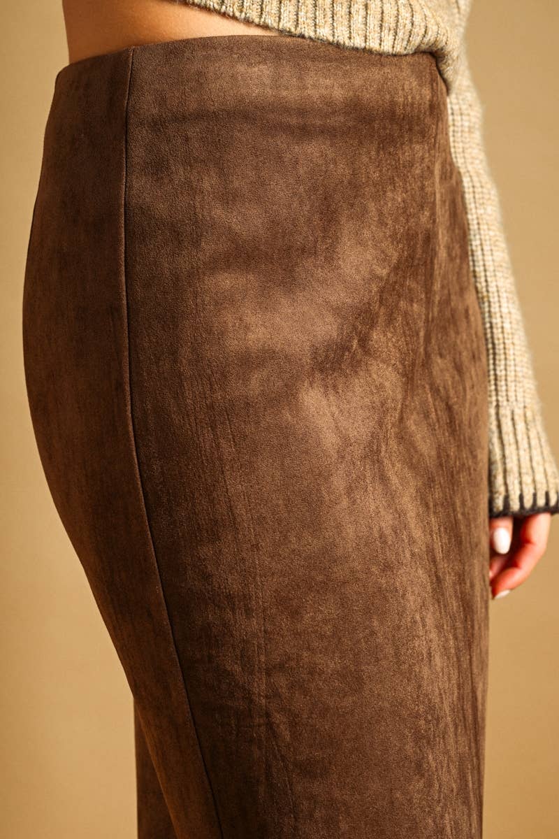 SUEDE STRAIGHT SKIRT