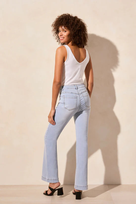 Audrey Pull-on Flare Jeans