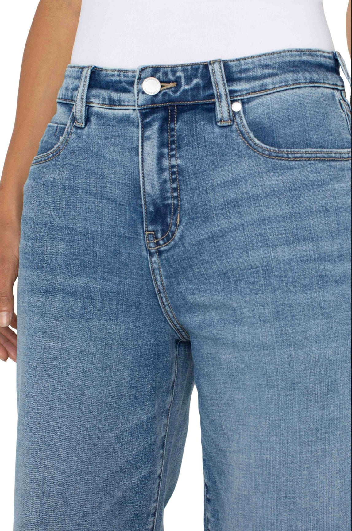Stride Hi-rise Wide Leg