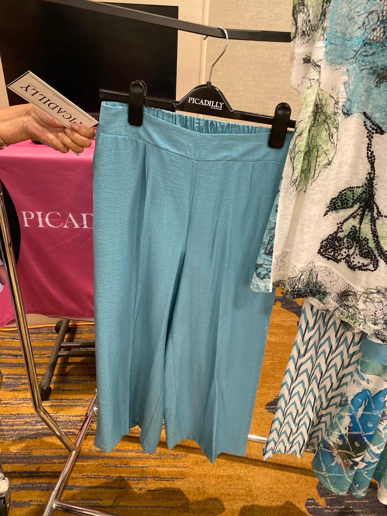 Blue Lagoon Cropped Pant