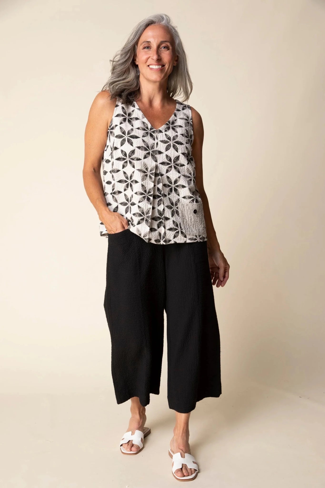 Habitat Amalfi Floral Mix Tank - OLIVIA'S