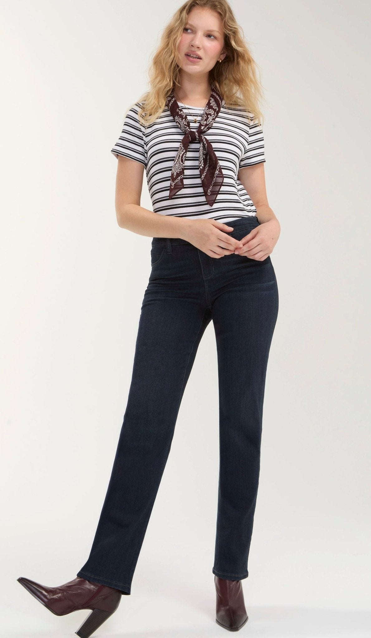 Liverpool Women's Kennedy Straight 32 inch Jean - OLIVIA'S