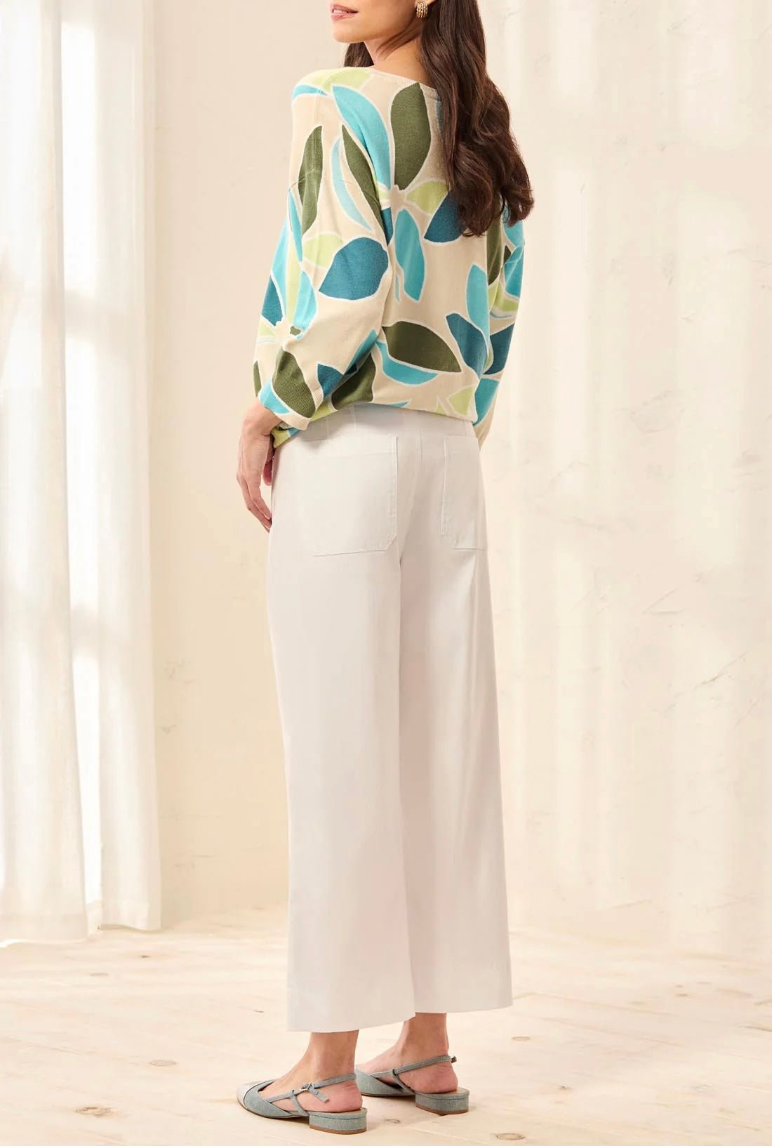 Tribal High Rise Capri W/ Pockets - OLIVIA'S