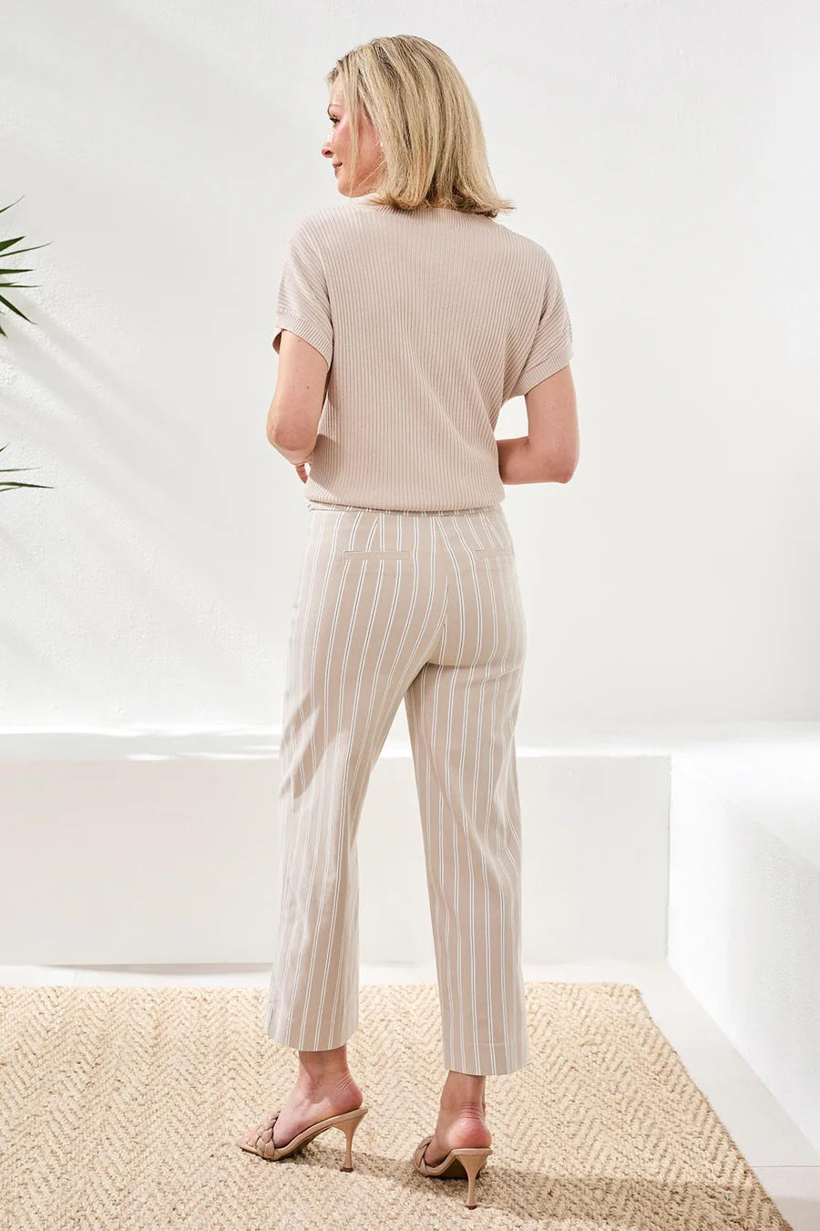 Tribal Pull-On Capri
