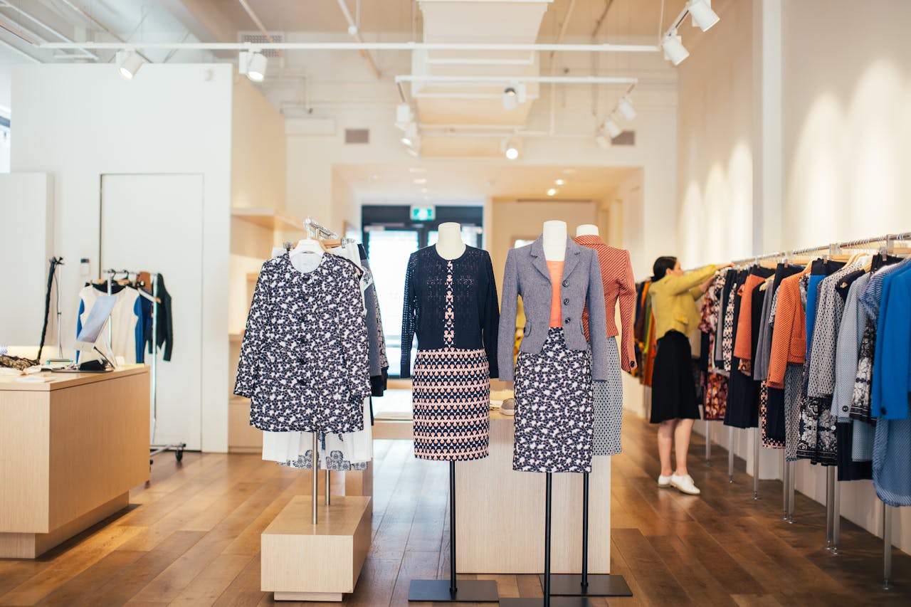Boutique Shopping Experience 