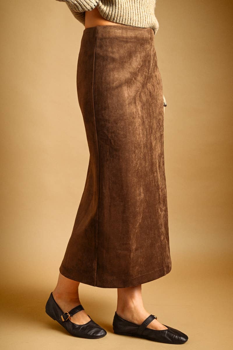 SUEDE STRAIGHT SKIRT