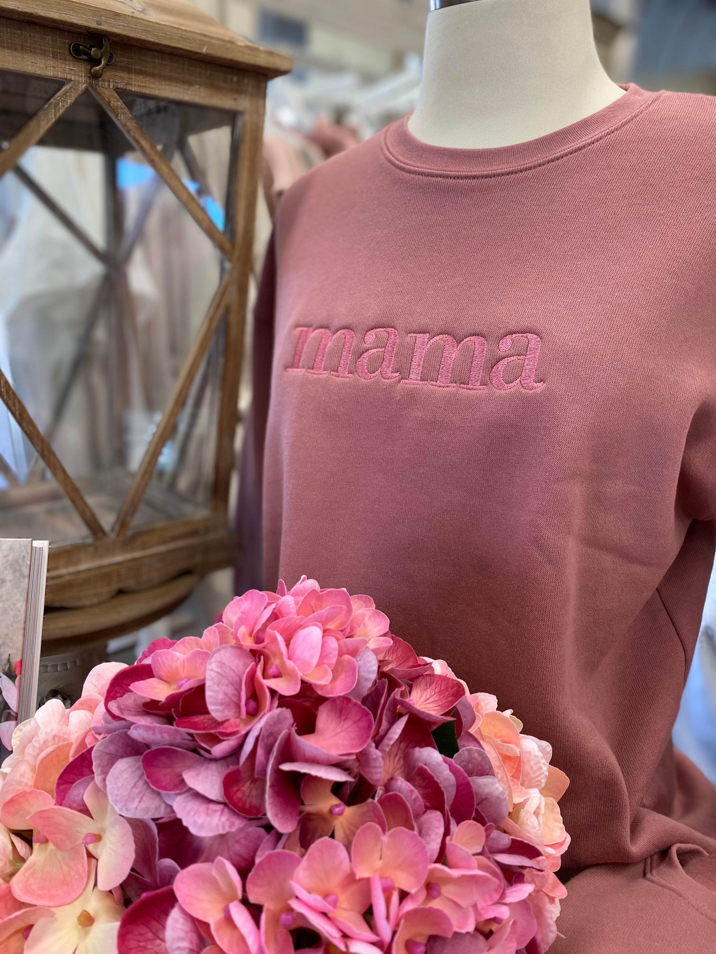 MAMA Sweatshirt