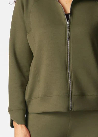 Passport Roam Jacket