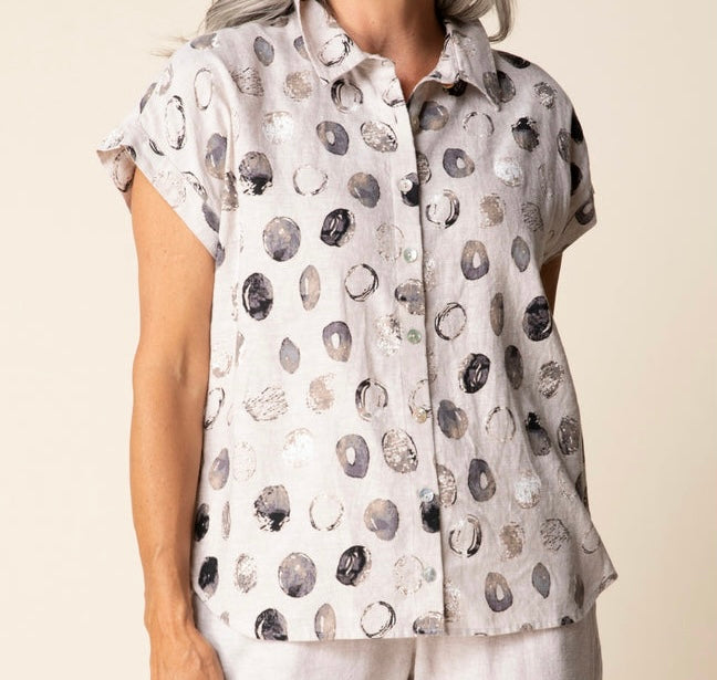 Habitat Women's Everywhere Shirt in oatmeal with watercolor dot print, front view, cap sleeves and button front"