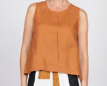 Olivia Women's Flax Linen Solid Tank styled outfit