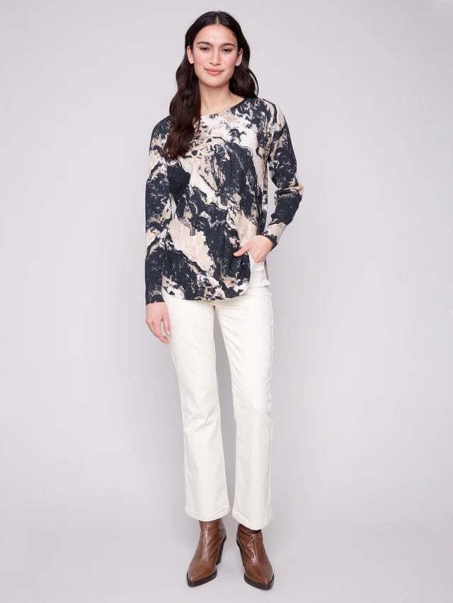 Printed Rounded Hem Sweater