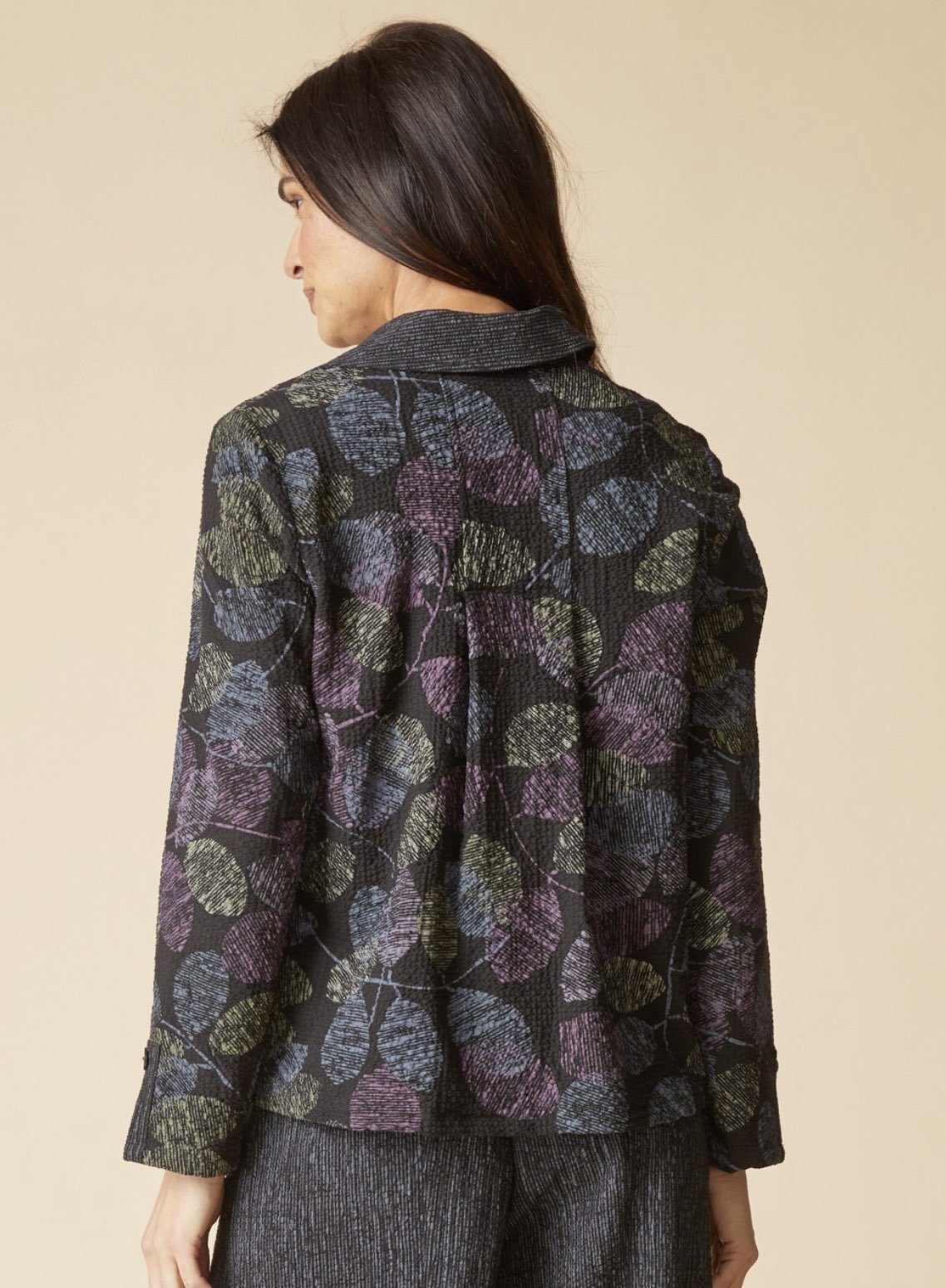Habitat Women's Crinkle Crepe Scattered Leaves Shirt Jacket - OLIVIA'S