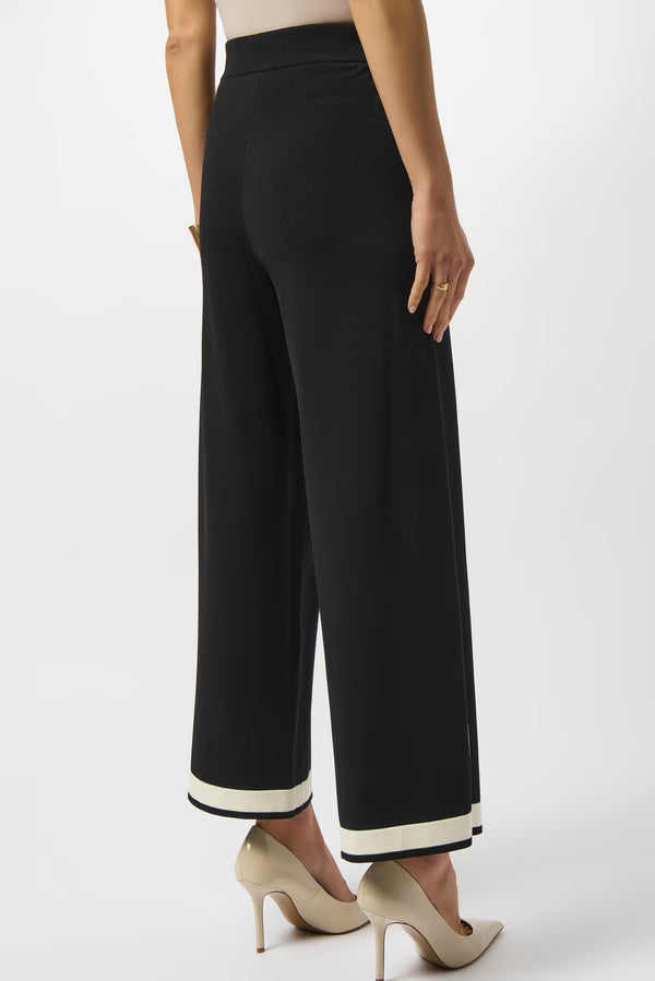 Geometric Ankle Pant