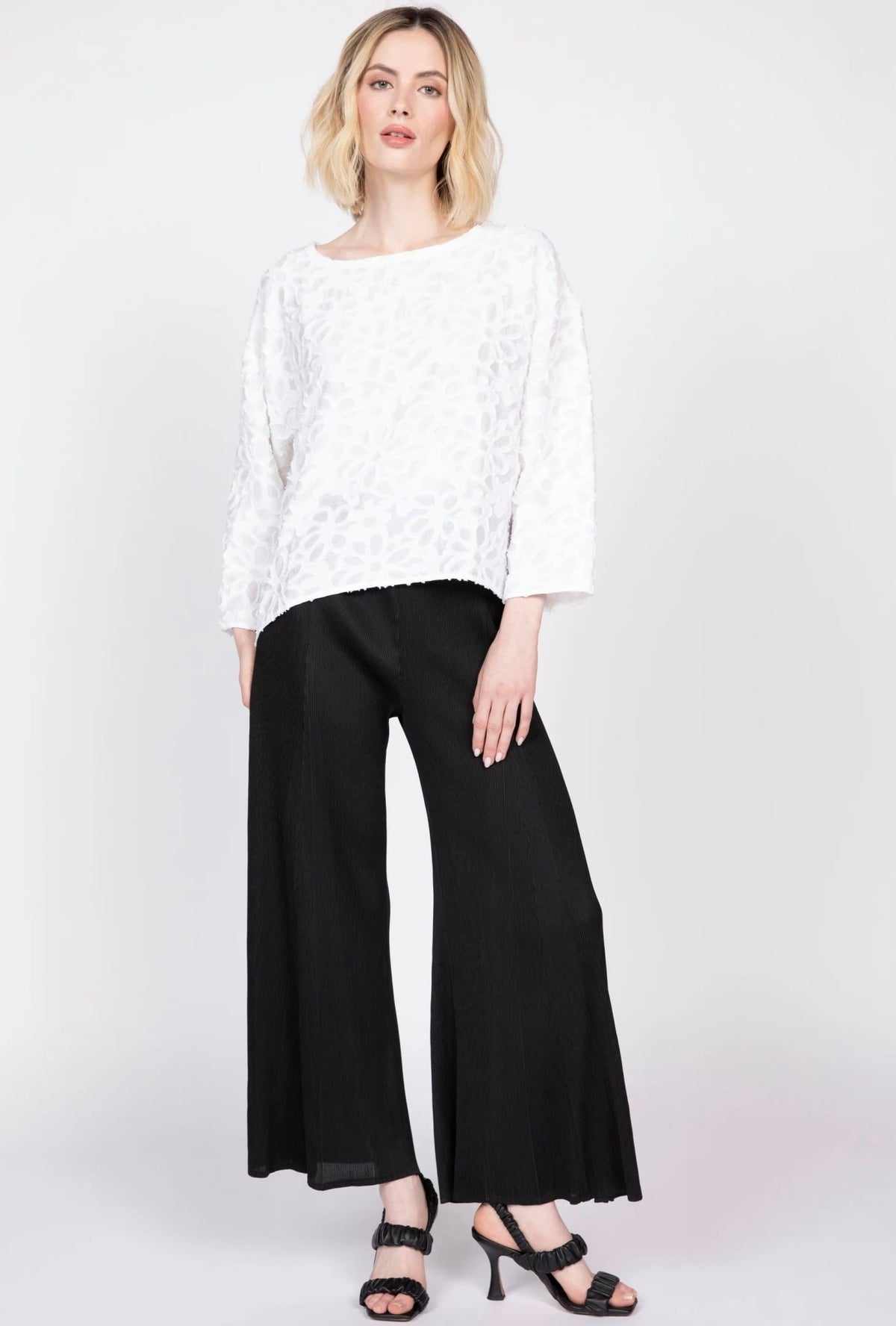 Olivia Women's Urban Petal Topper - OLIVIA'S