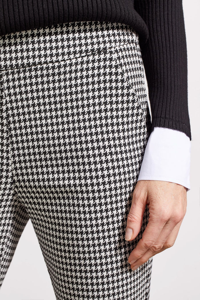 Houndstooth Pull-on Pant