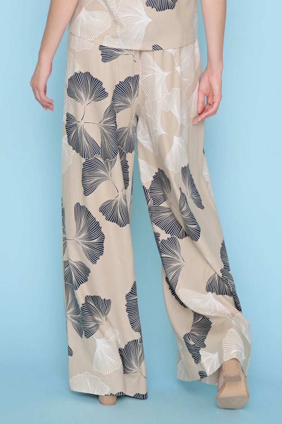 Wide Legged Pleated Pant - OLIVIA'S
